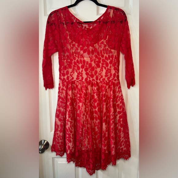 Free People Red Lace Dress‎ With White Slip Size 8 - Picture 2 of 6